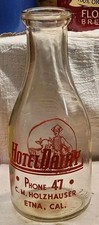 Rare Hotel Dairy C. M. Holzhauser Etna California Quart Bottle Great Graphics