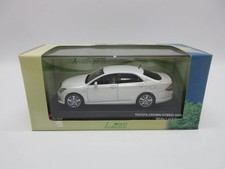 1/43 Kyosho Jcollection Toyota Crown Hybrid 2009 Mini Car White
