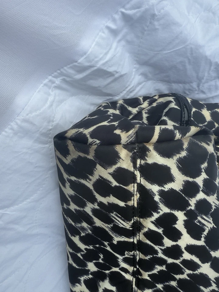 Bolso de Mano Kate Spade Vintage Estampado Animal Cartera con Forro Rosa y Borde de Cuero Foto 4 de 4