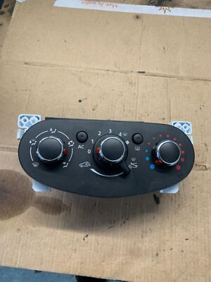 Dacia Sandero 12-20 Mk2 Heater Control Switch Panel With Out A/C 5S4741000