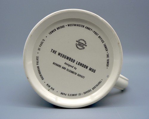 WEDGWOOD LONDON LANDMARKS MUG SOUVENIR TANKARD RICHARD & ELIZABETH GUYATT 1960’S - Picture 10 of 17