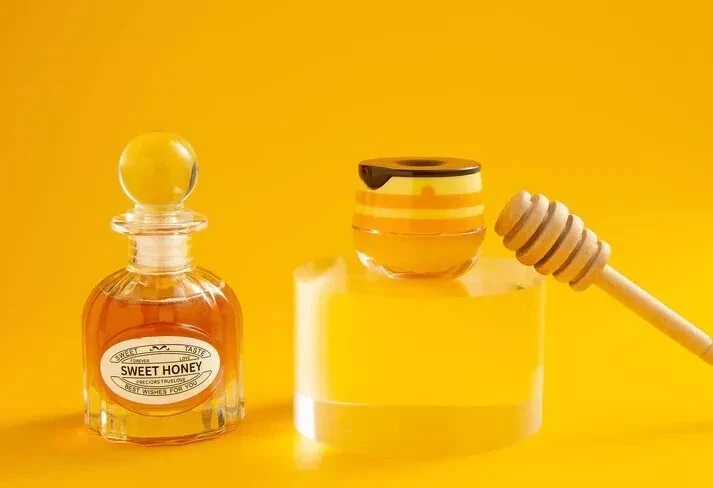 3 Honey-My Bee Balm Lip Balm - FREE SHIPPING! - Image 2 of 4