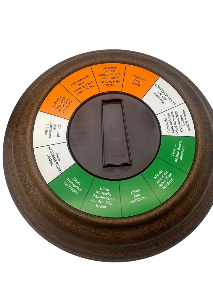 Kuemmerling Roulette Trinkspiel Würfelspiel mit Club Verzeichnis Kochschürze - Bild 2 von 4