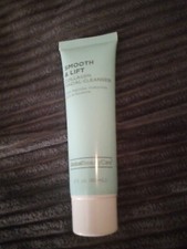 Global Beauty Care Smooth  Lift Collagen Facial Cleanser