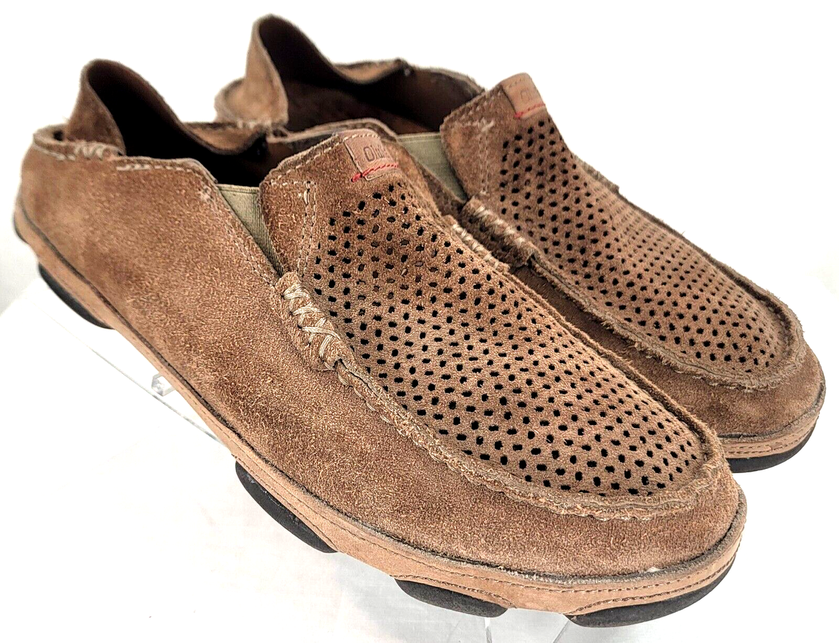 OluKai Moloa Kahana Light Brown Perforated Leather Slip On Loafers OluKai Moloa Slip On - Clay/Toffee | Slippers | Huckberry main image 4
