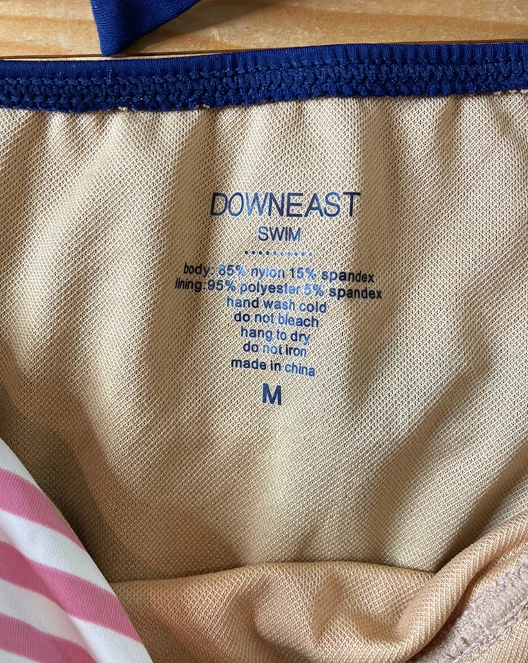 downeast NWT $39.99 womens tie front halter top swimsuit top Sz M Pink Stripe Q5 - Image 3 of 4