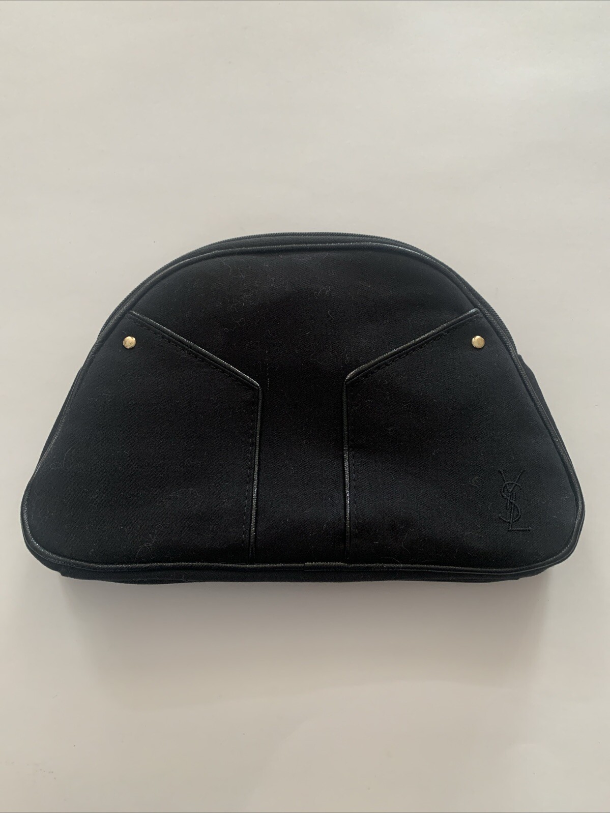 Borsa pochette trucco Yves Saint Laurent YSL nera microfibra manca cerniera così com'è