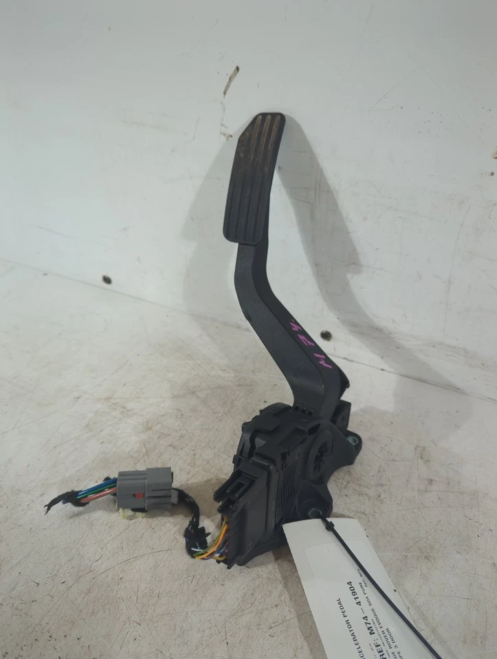 Pedal acelerador Range Rover Evoque cupé 3 puertas 2011-2019 bj32-9F-836-DB M74 - Imagen 2 de 4