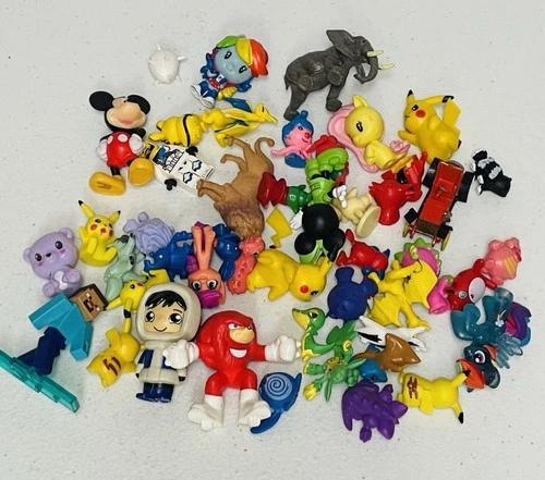 Vintage Toys Action Figure Lot Disney Mickey Minnie Pokemon Pikachu