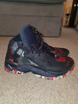 Stephen Curry Under Armour  2.5 Shoes