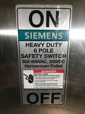 Siemens Stainless heavy duty 6 Pole/30a/600vac/250vdc safety switch 