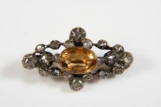R15B12 Silber Brosche mit Altschliff Diamanten & Citrin