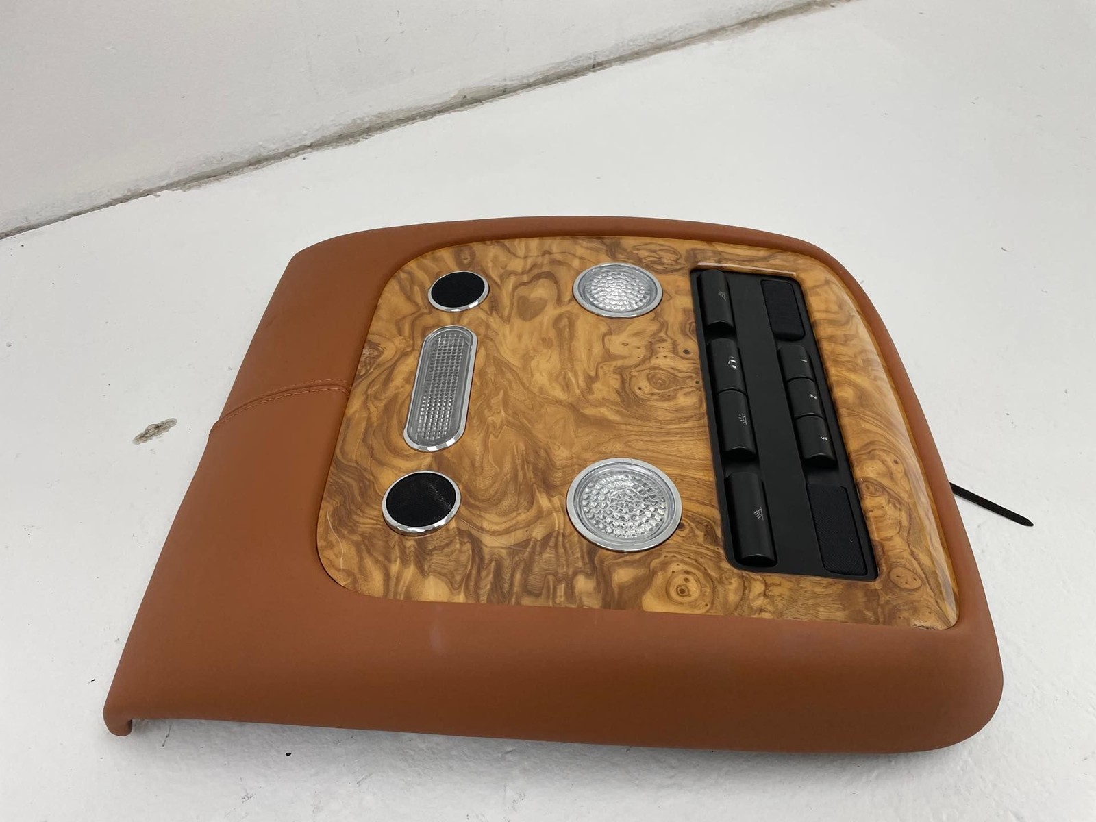 2011-2018 Bentley Continental Oem Front Roof Overhead Console Dome Light