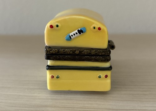 Yellow Hand-Painted Porcelain SCHOOL BUS Hinged Trinket Box - Picture 5 of 10