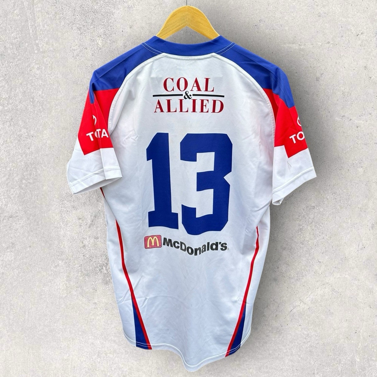 Kooga(クーガ)ニューカッスルナイツNRLラグビージャージ　アウェイ2010 Kooga(クーガ)ニューカッスルナイツNRLラグビージャージ