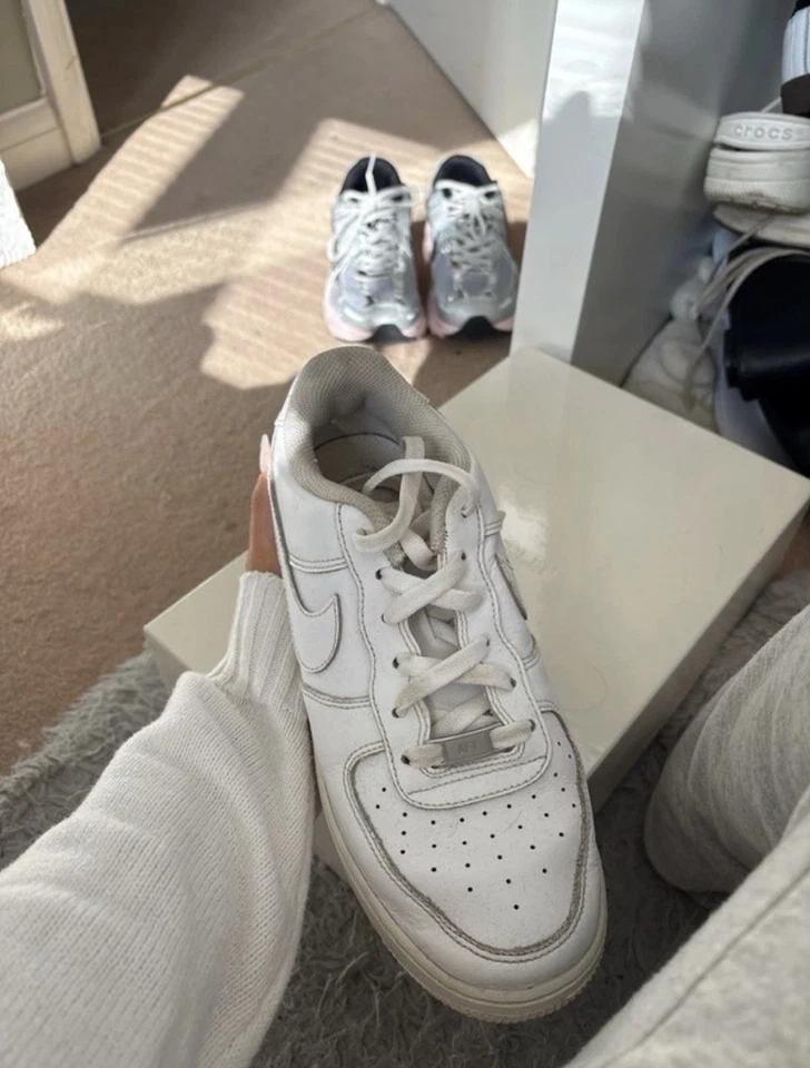 Size UK 6 (gs) - Nike Air Force 1 '07 Low Triple White, photo 3 of 5