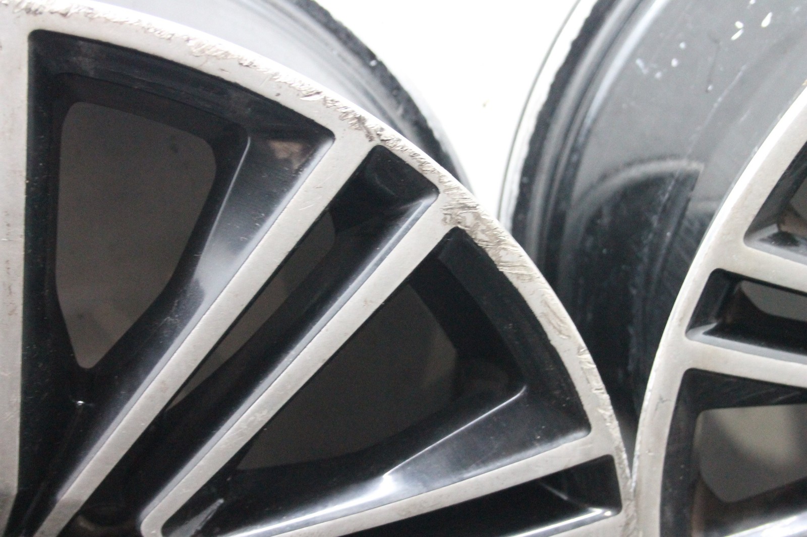 SEAT ARONA KJ7 Alloy Wheel Set 3AA601025L 18inch 1.0 Petrol 85kw 2020 - Image 7