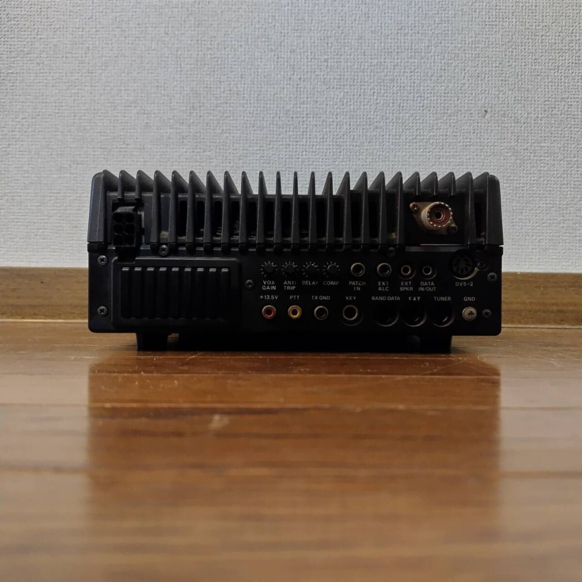 Yaesu FT-900 HF Ham Radio Transceiver All mode 100W Yaesu FT-900 HF Ham Radio Transceiver All mode 100W