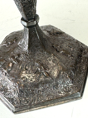 Vintage Barbour Intl. Silver Dutch Repousse Ornate Silverplate Candlesticks Pair - Picture 14 of 18