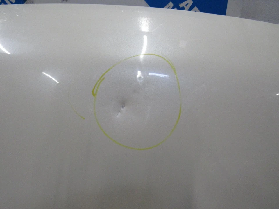 Capó Nissan Armada 21 22 23 24 Foto 2 de 4