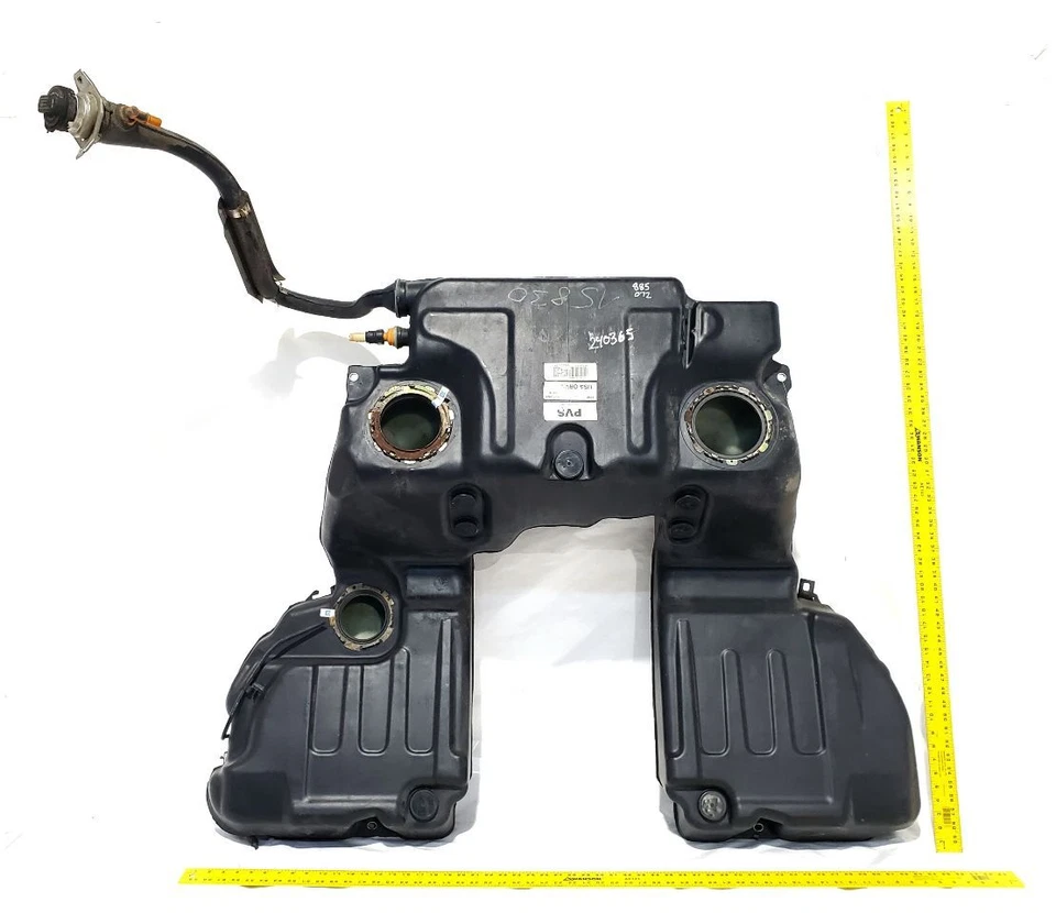 Оригинальный топливный бак 4,2 л полный привод 2005 2006 Volkswagen Phaeton - Изображение 2 из 4