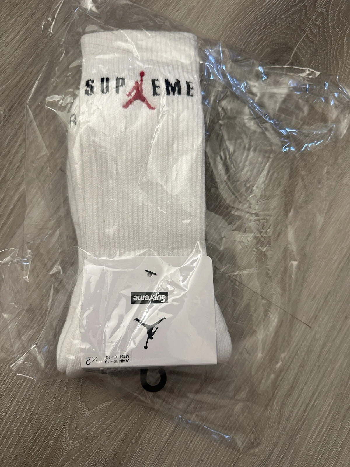 Chaussettes Supreme Jordan (lot de 2) blanches neuves en main prêtes à expédier