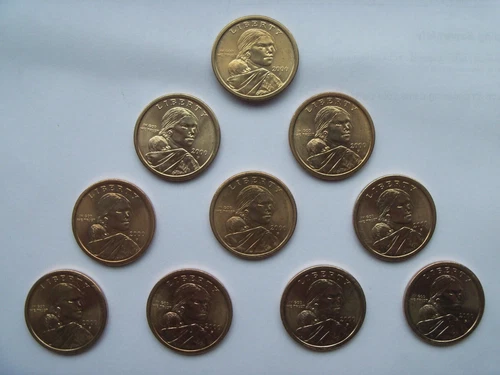 10 (Ten) 2000 P Sacagawea One Dollar US Liberty Gold - Color - Coins