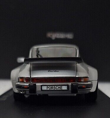 Porsche 911 (930) Turbo 1975 Silver 1:43 Kyosho 05524S Porsche 911 (930) Turbo 1975 Silver 1:43 Kyosho 05524S