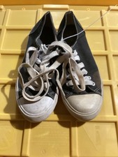 75-Damas Negro Mossimo Supply Co Zapatillas bajas de lona Moda Talla 7