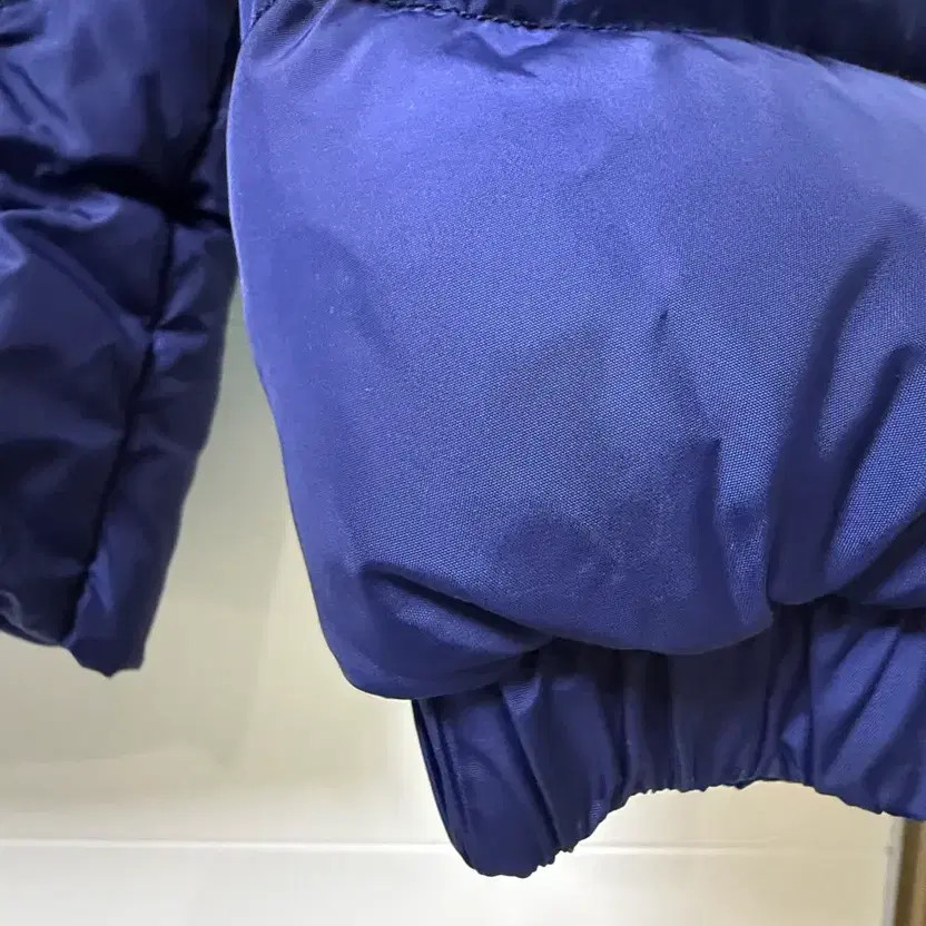 Moncler Kids Padded Jacket - 6A (6Y), 116cm, Navy/Blue/Beige thumbnail 9