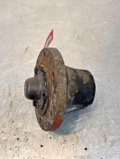 1972 David Brown 990 Tractor Front Hub