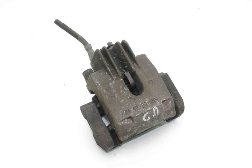 BMW 6 Cabrio E64 630 i Support hinten rechts 6758058 3.00 Petrol 190kw 30023055