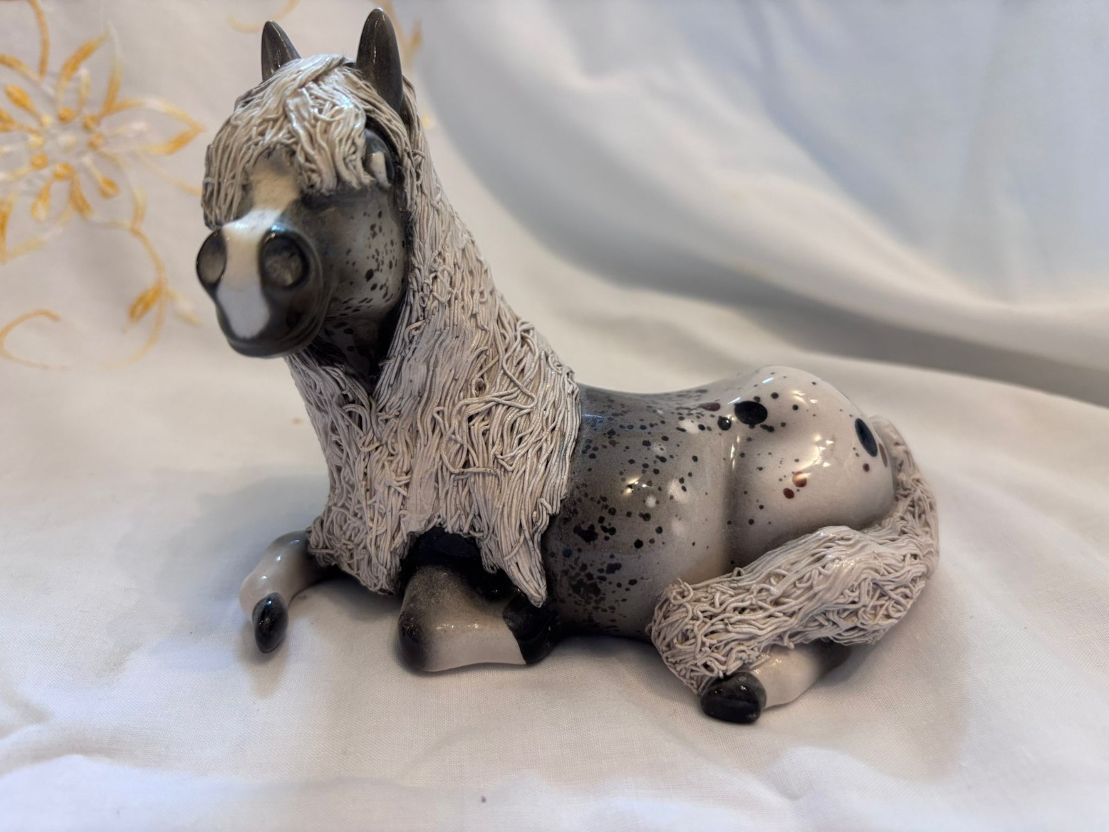 Cheval Ceramics - Appaloosa Colour, Spaghetti Mane, Lying Pose