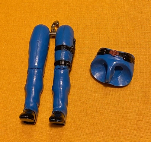 G.I. GI JOE gijoe 1983 COBRA COMMANDER BODY PARTS LOT #1 waist legs FREE SHIP