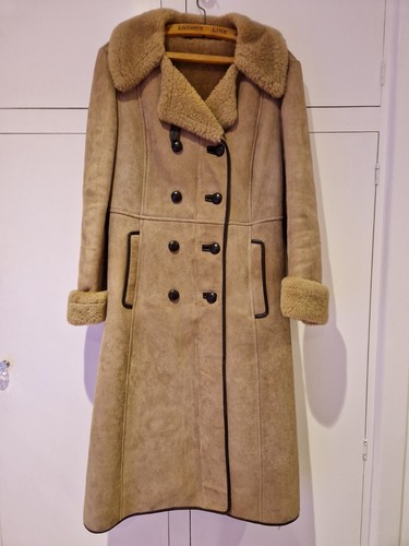 Vintage Mandora 100% Authentic Sheep Skin Long fitted coat 12-14 Preowned
