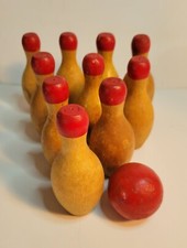 10 Wood Bowling Pins  1 Ball For Table Top