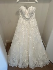 Never Worn Pronovias Elcira Wedding Gown Sz 10 - White