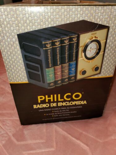 Vintage Philco Encyclopedia Radio - Picture 4 of 12