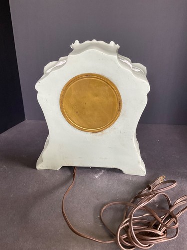 Antique Jasperware Green With High Relief Clock - Picture 4 of 9