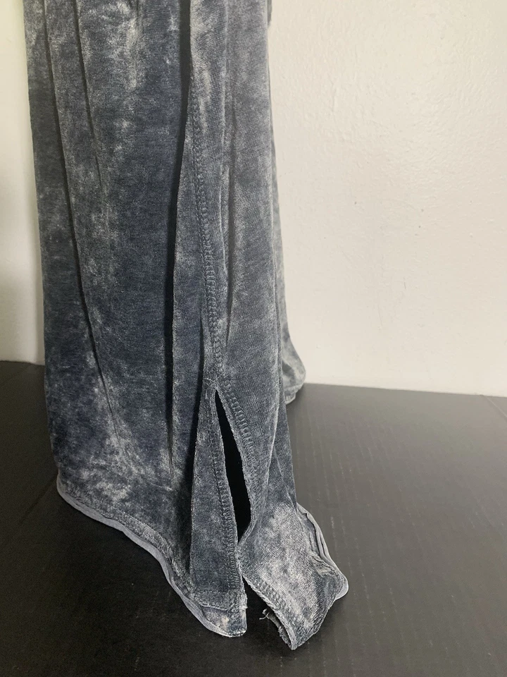 Top de mujer Green Tea de terciopelo triturado manga corta talla L gris nuevo con etiquetas Foto 3 de 4