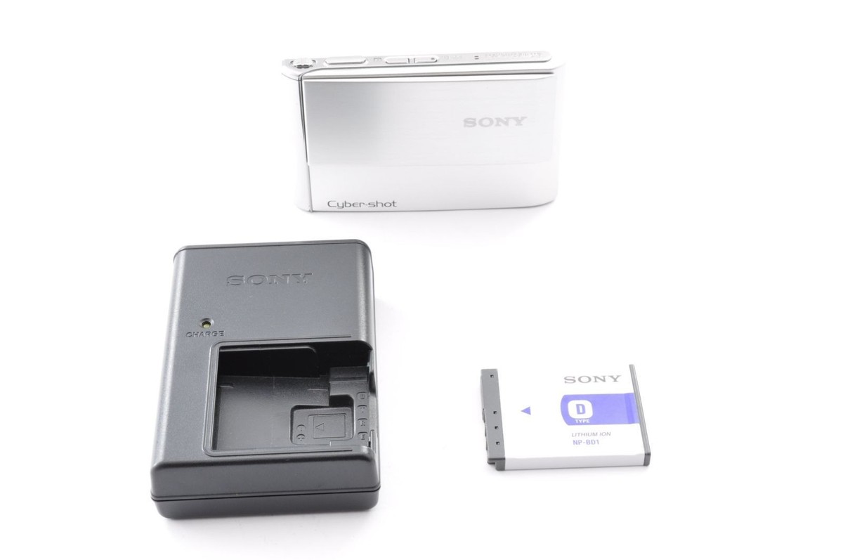 Sony Cyber-shot DSC-T70 Digital Camera Silver Compact Tested Great