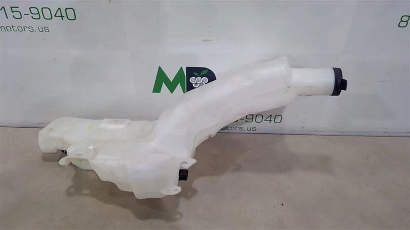 Chevrolet Traverse 2020 lavadora depósito trasero Foto 2 de 4