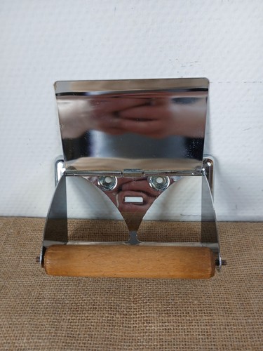 Dérouleur papiers toilette