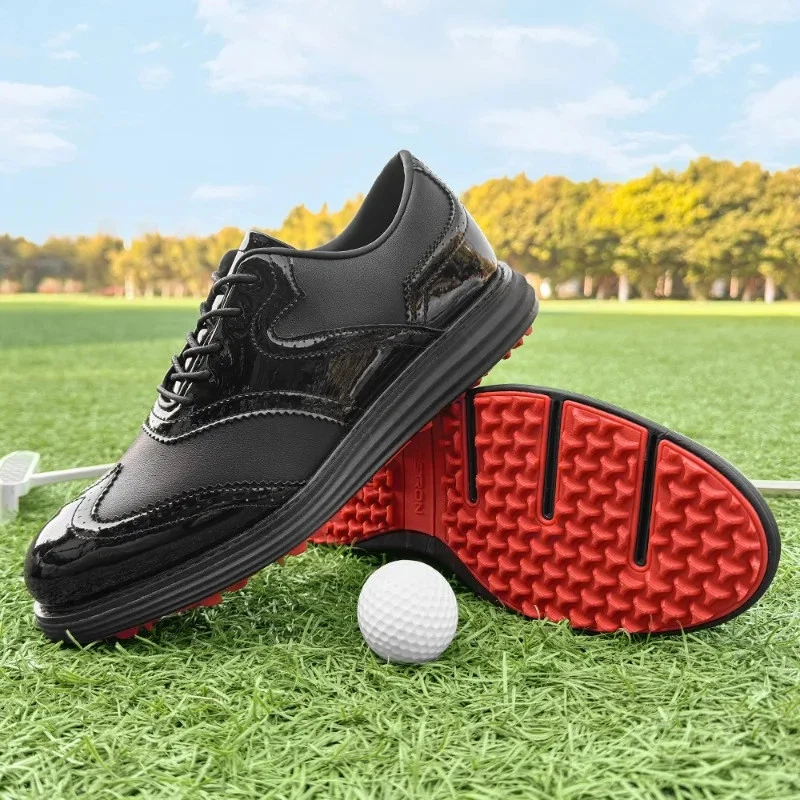 Zapatos deportivos deportivos de entrenamiento de golf antideslizantes rojos marca clásica para hombre al aire libre césped Foto 3 de 4
