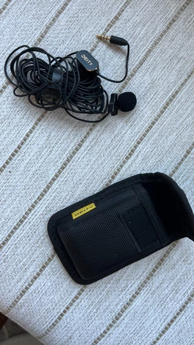 Deity V.Lav corded lavalier microphone w/ case