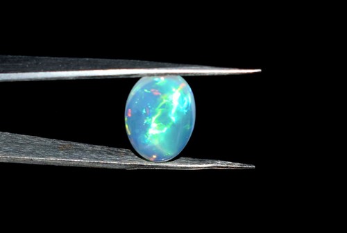 5 ct Naturel Ethiopian Welo Fire Opal Cabochon Loose Gemstone 16.6x11.3x5 mm - Picture 5 of 7