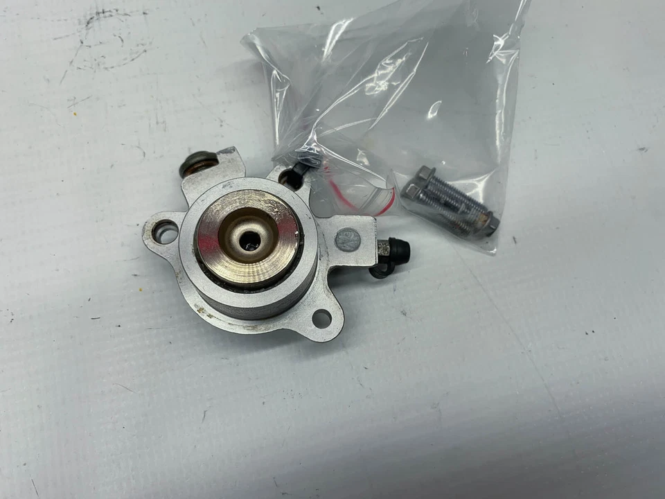 Yamaha FJR1300 Kupplungsnehmerzylinder Clutch slave cylinder (5) 08' - Bild 4 von 4