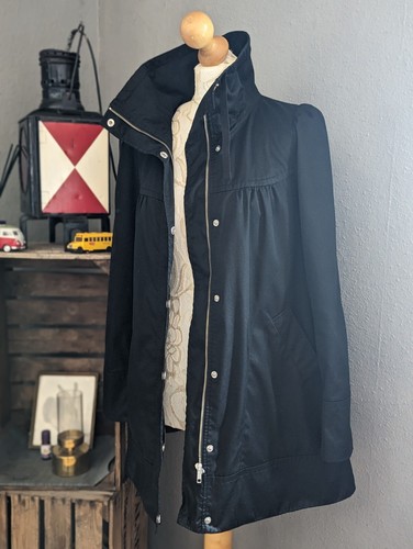 Zuckersüßer H&M Kurzmantel A Linie dekorative Raffung Smoke Schwarz 38 - Bild 2 von 17