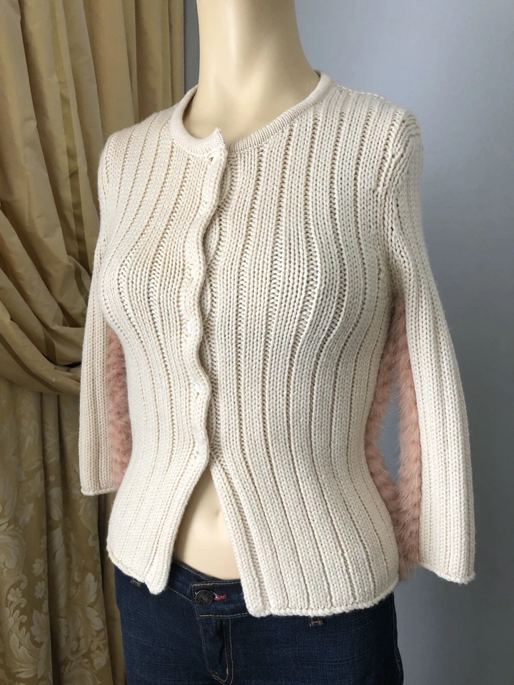 Suéter Versace Marfil con Inserciones de Piel Rosa, Talla 40(S), Como Nuevo Foto 2 de 4