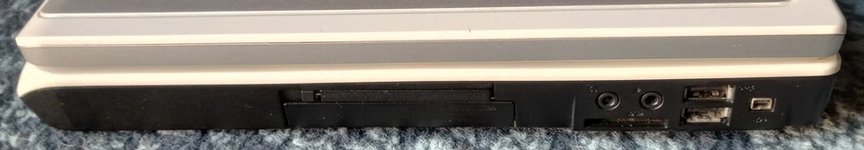 Dell Inspiron 6000 Model PP12L Intel Pentium M 1.5 GHz 2GB RAM Laptop for Parts - Image 4 of 4